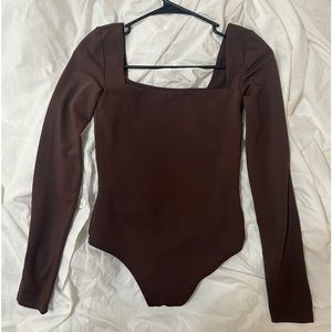 Babaton Contour Long Sleeved Bodysuit